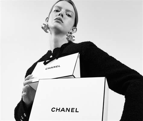 spot chanel parfume|Chanel perfume customer service.